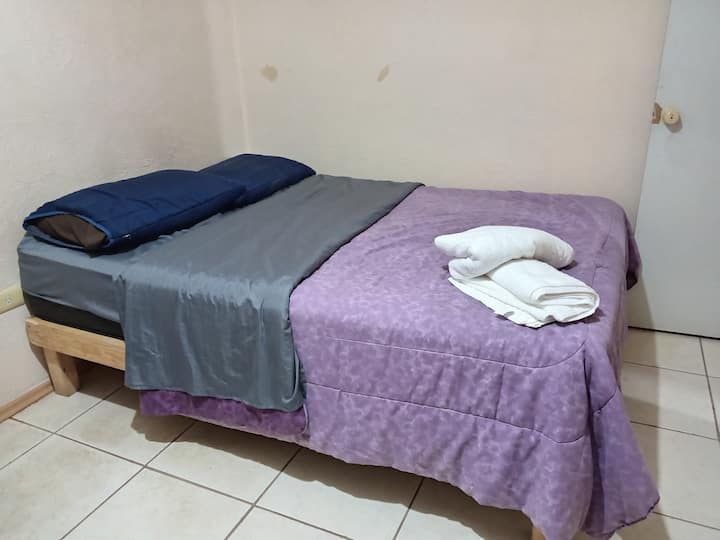 غرفة النوم 2