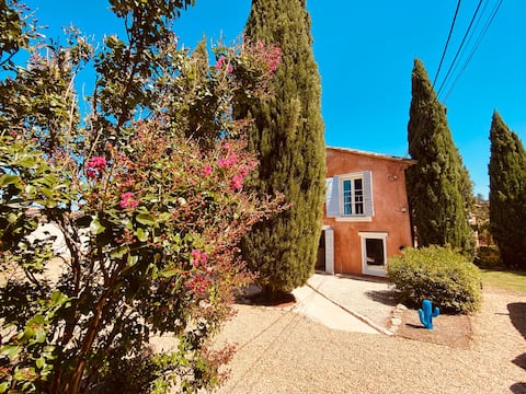 Large Provençal Farmhouse with Pool