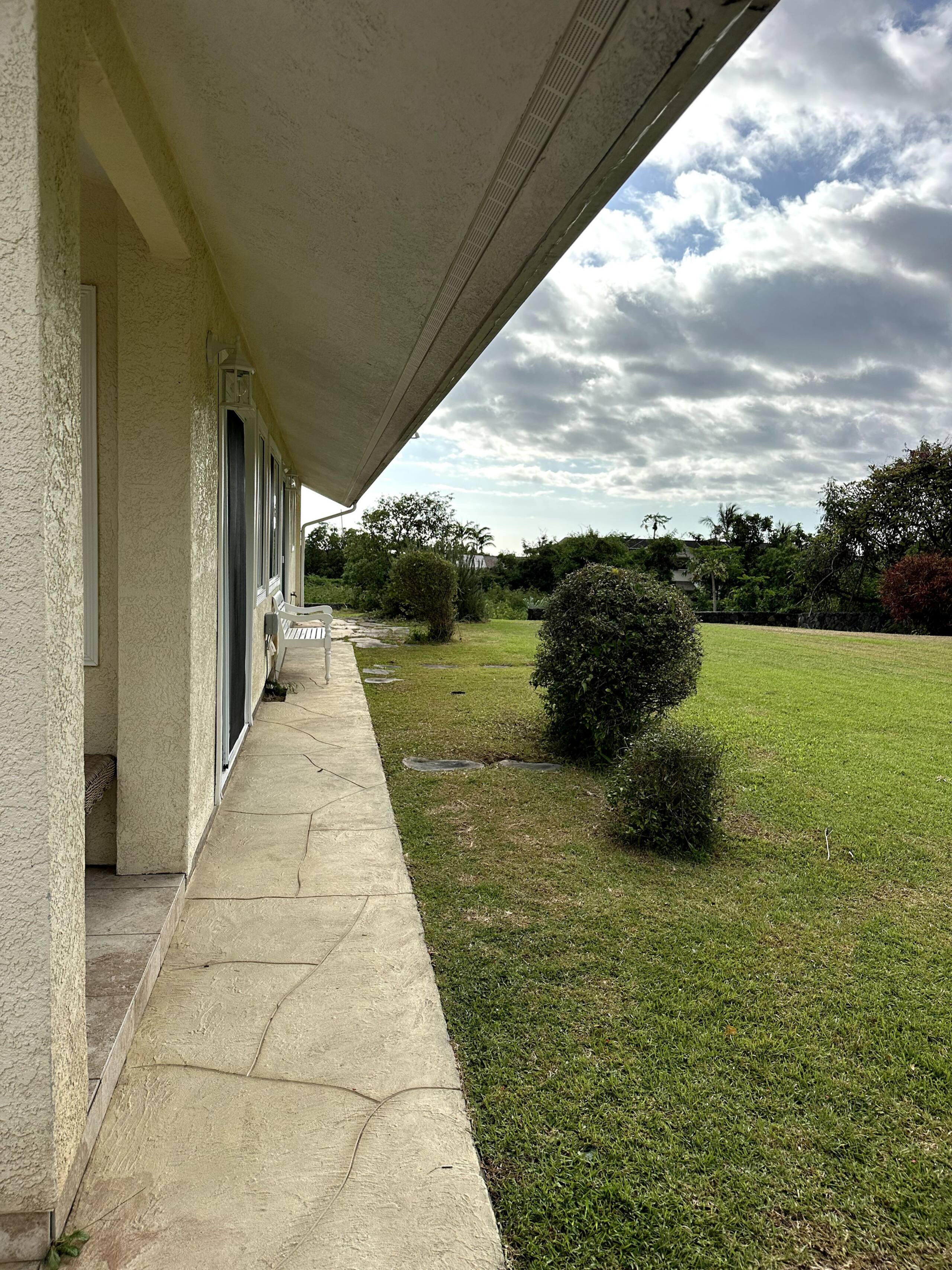 Home in Kailua-Kona · ★4.96 · 2 bedrooms · 4 beds · 2 private baths - Image 24