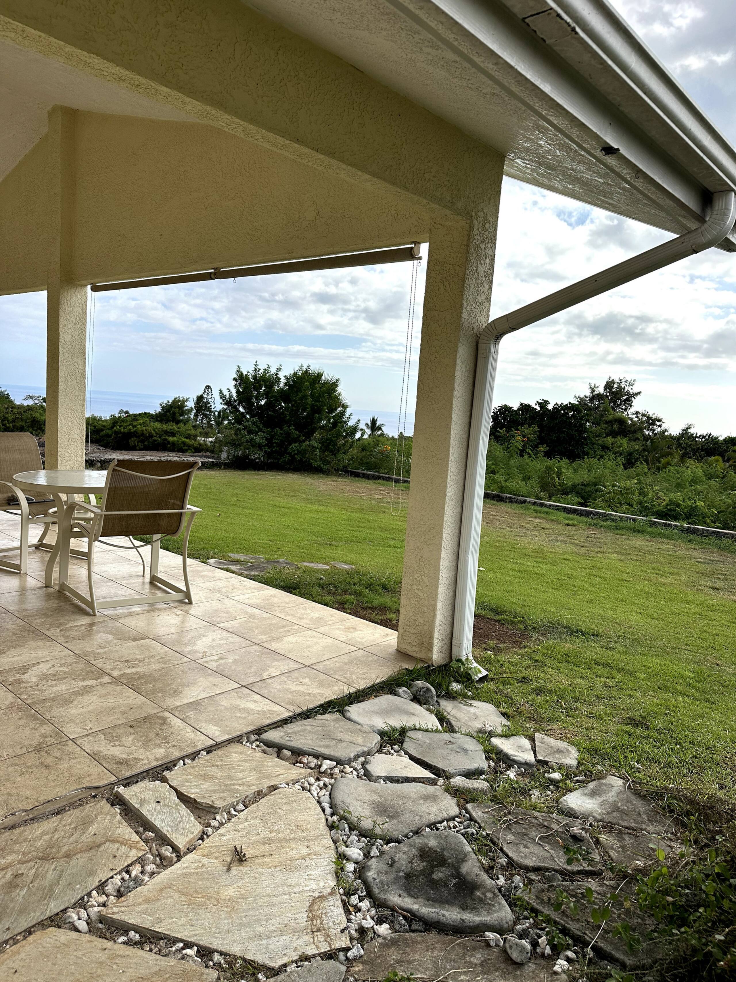 Home in Kailua-Kona · ★4.96 · 2 bedrooms · 4 beds · 2 private baths - Image 23