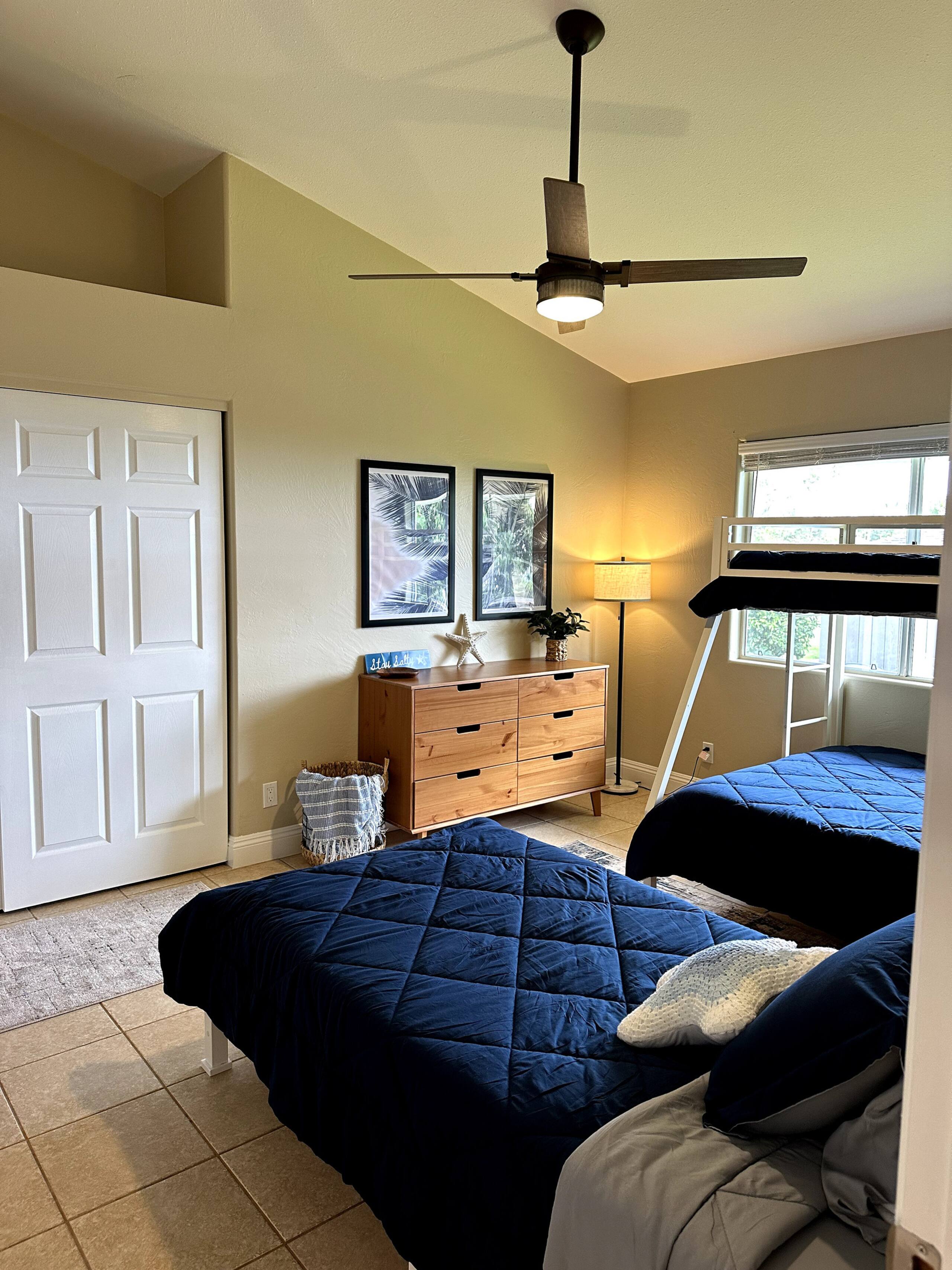 Home in Kailua-Kona · ★4.96 · 2 bedrooms · 4 beds · 2 private baths - Image 11