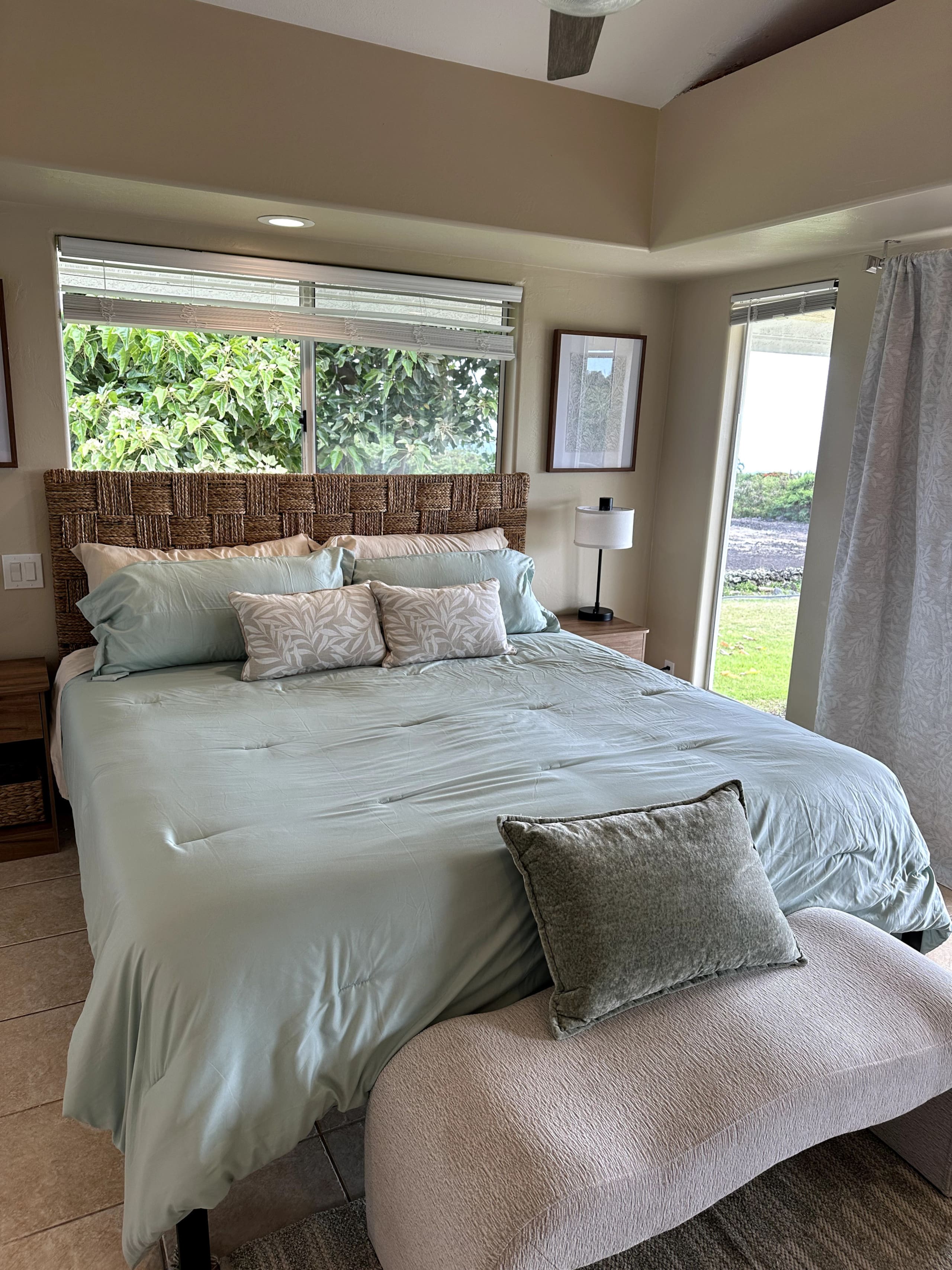 Home in Kailua-Kona · ★4.96 · 2 bedrooms · 4 beds · 2 private baths - Image 13
