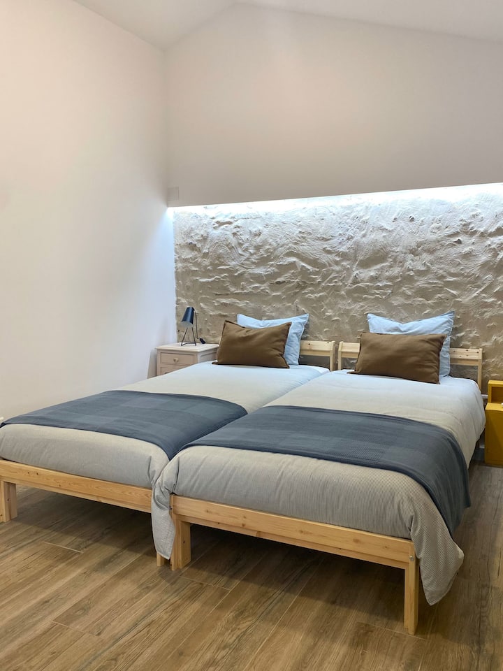 غرفة النوم 2