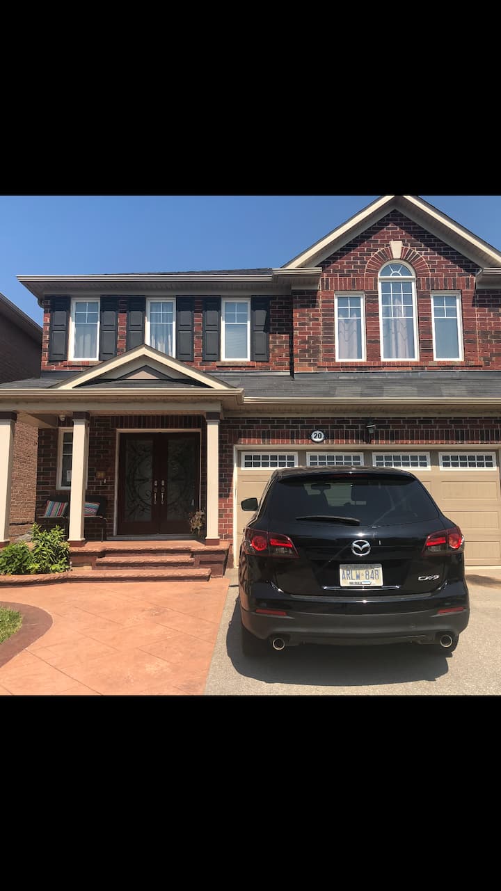 Beautiful One Bedroom Basement - Brampton