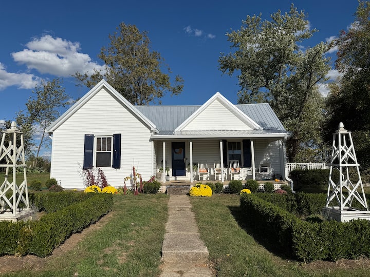 Farmhouse With Granny Glam - Fort Boonesborough State Park, Richmond