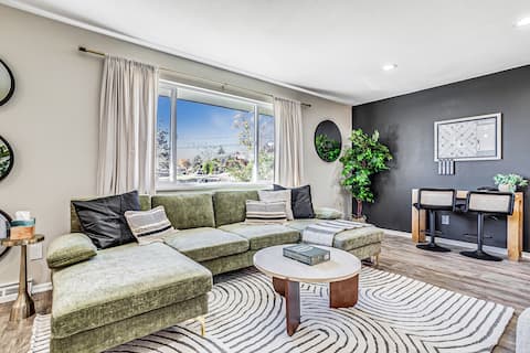 Top performing Airbnb: Hot Tub, Games + Putting Green | 15 Min Denver in Westminster