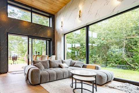 Green Field Villa