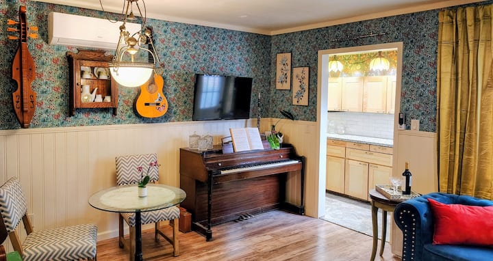 The Cottage - Livermore, CA