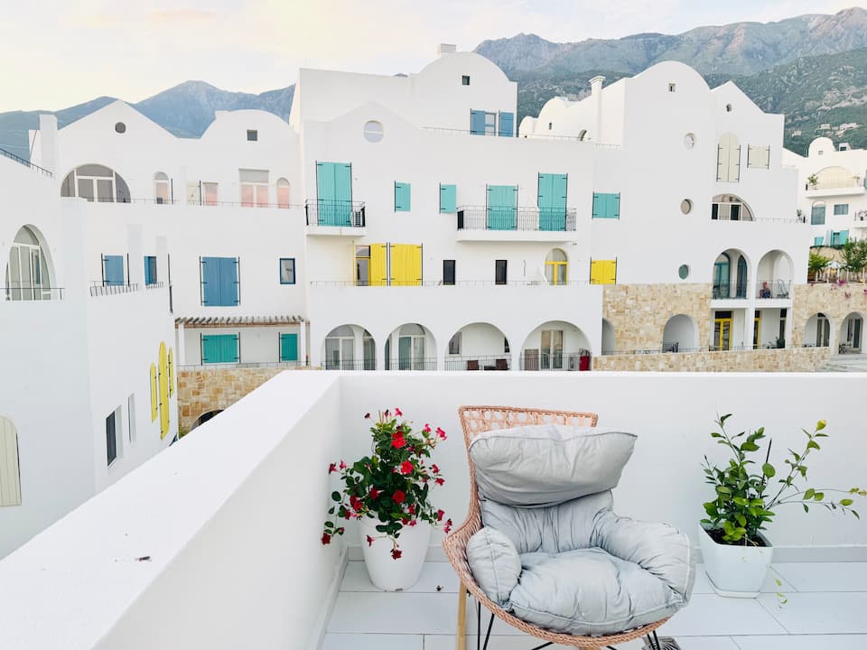 Top-earning Airbnb listing in Dhërmi, 4 bedrooms