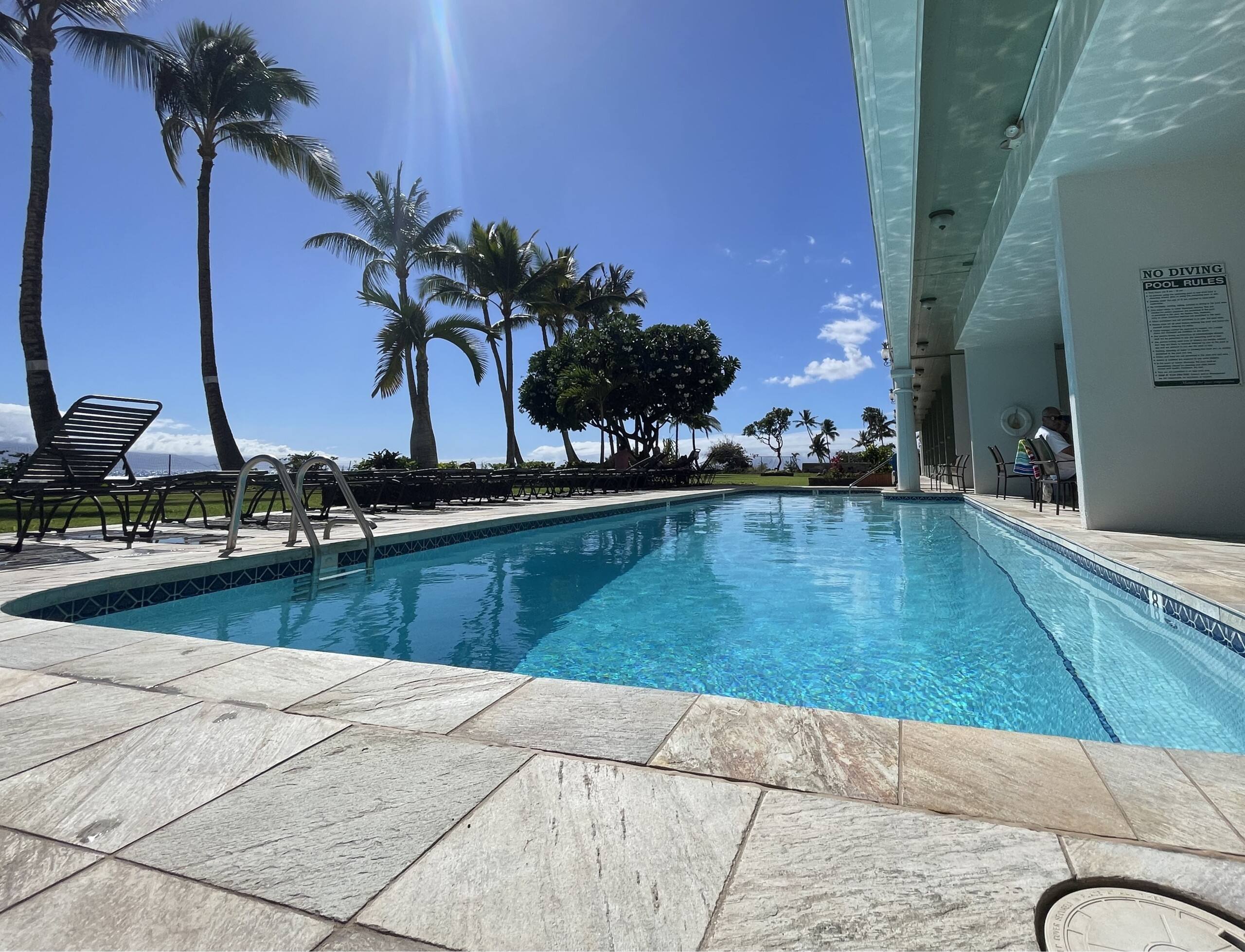 Relaxing Oceanfront Studio at Lahaina Shores - Image 28