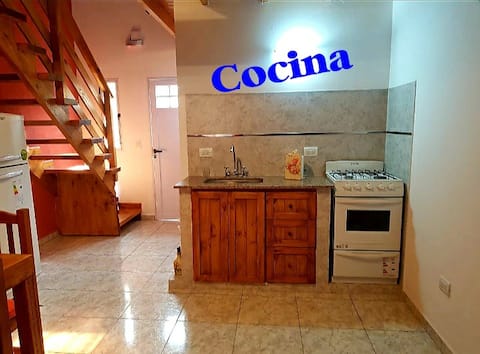 Top Airbnb: Cabin meters from the lagoon. in Partido De Chascomús