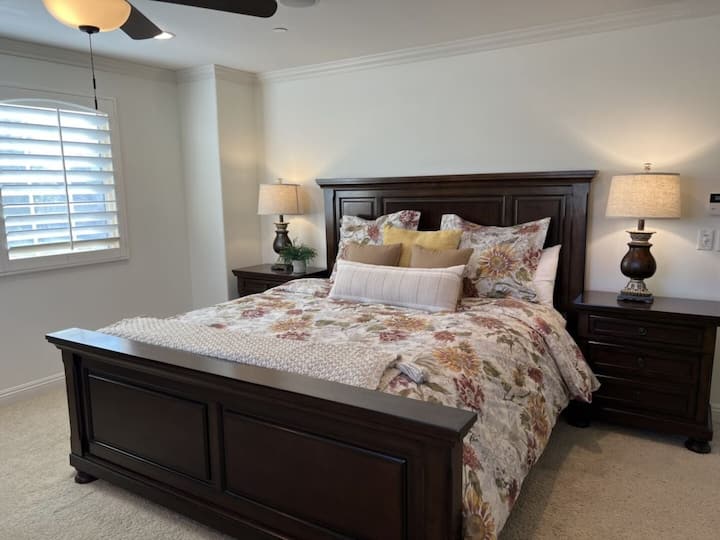 Amazing Pool Home W/game Room: 1.6 Miles To Disney - Anaheim