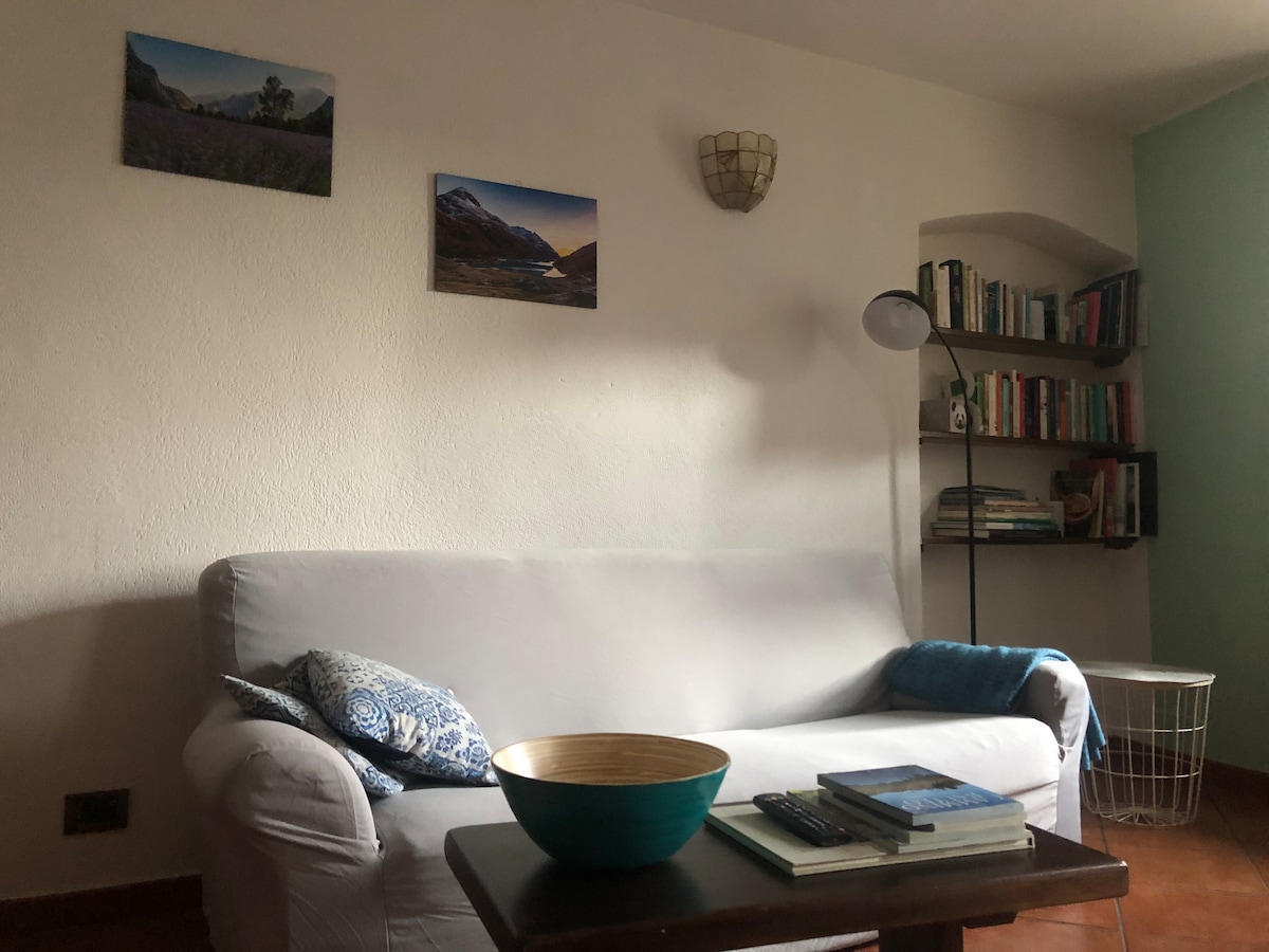 Successful Airbnb property: Accommodation in the heart of Aosta with private parking in Aosta