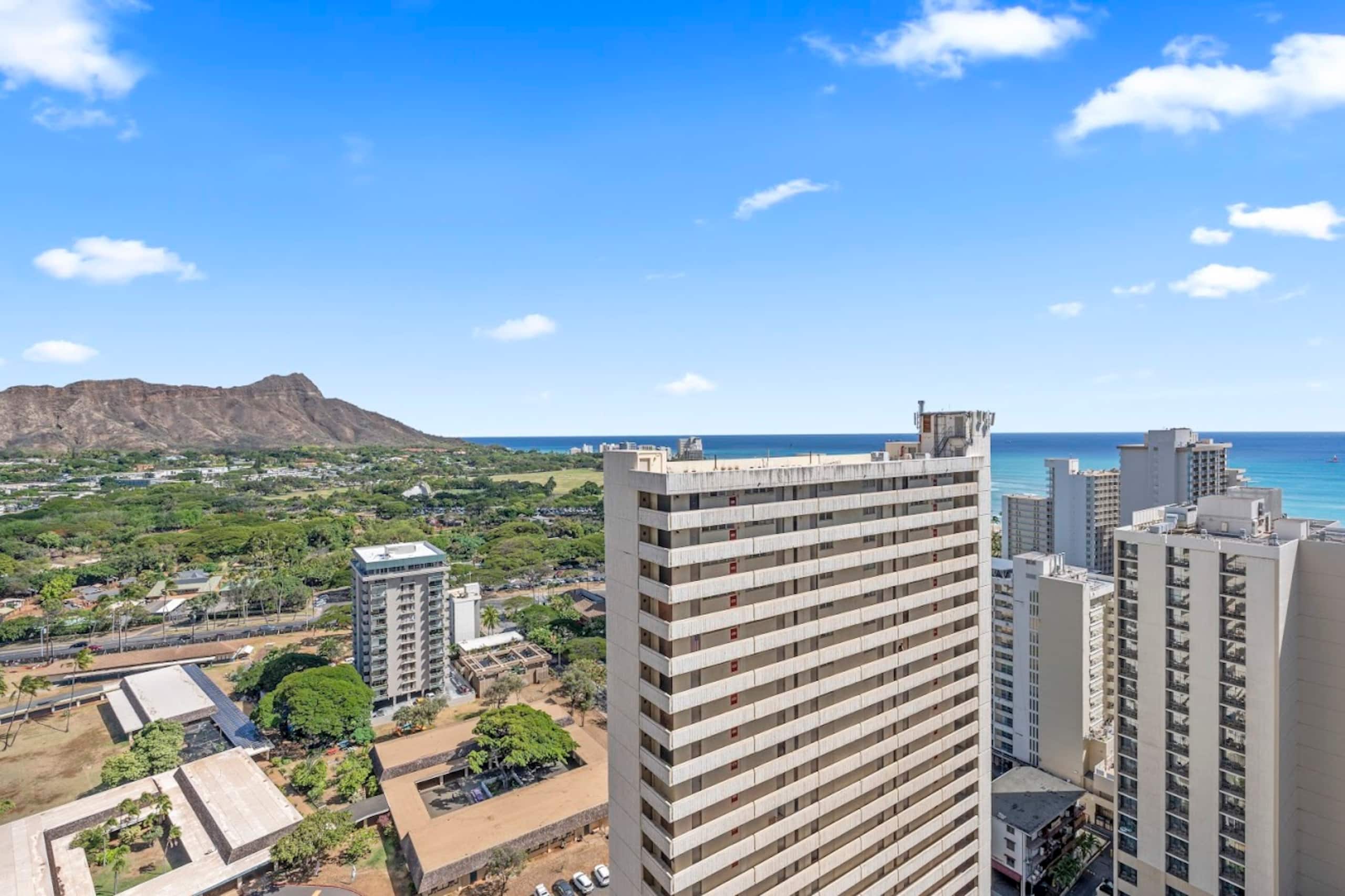 28FL-Upscale Ocean & Diamond Head View-1BR/Parking - Image 46