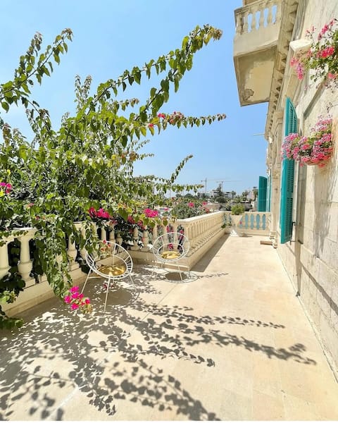 Beach House Villa in Tabarja – 6BR Seaside Retreat
