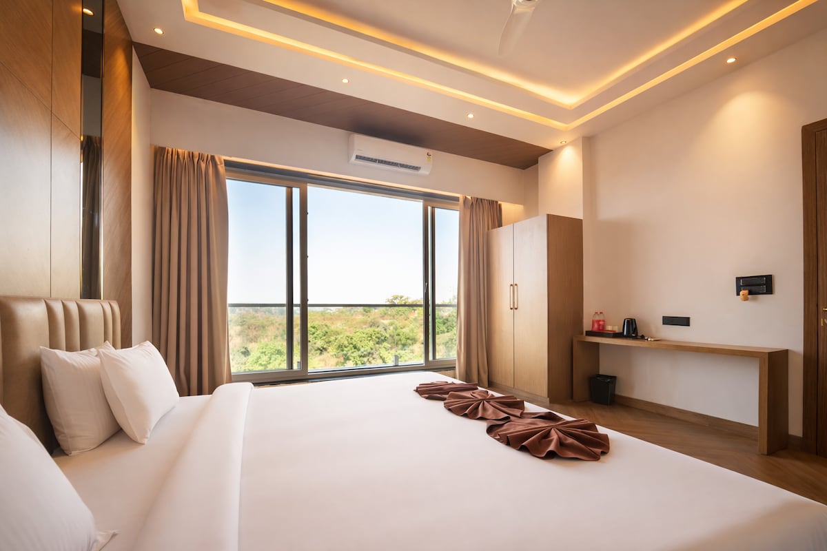 5 BHK Escobar Villa by Manas Lifestyle 6
