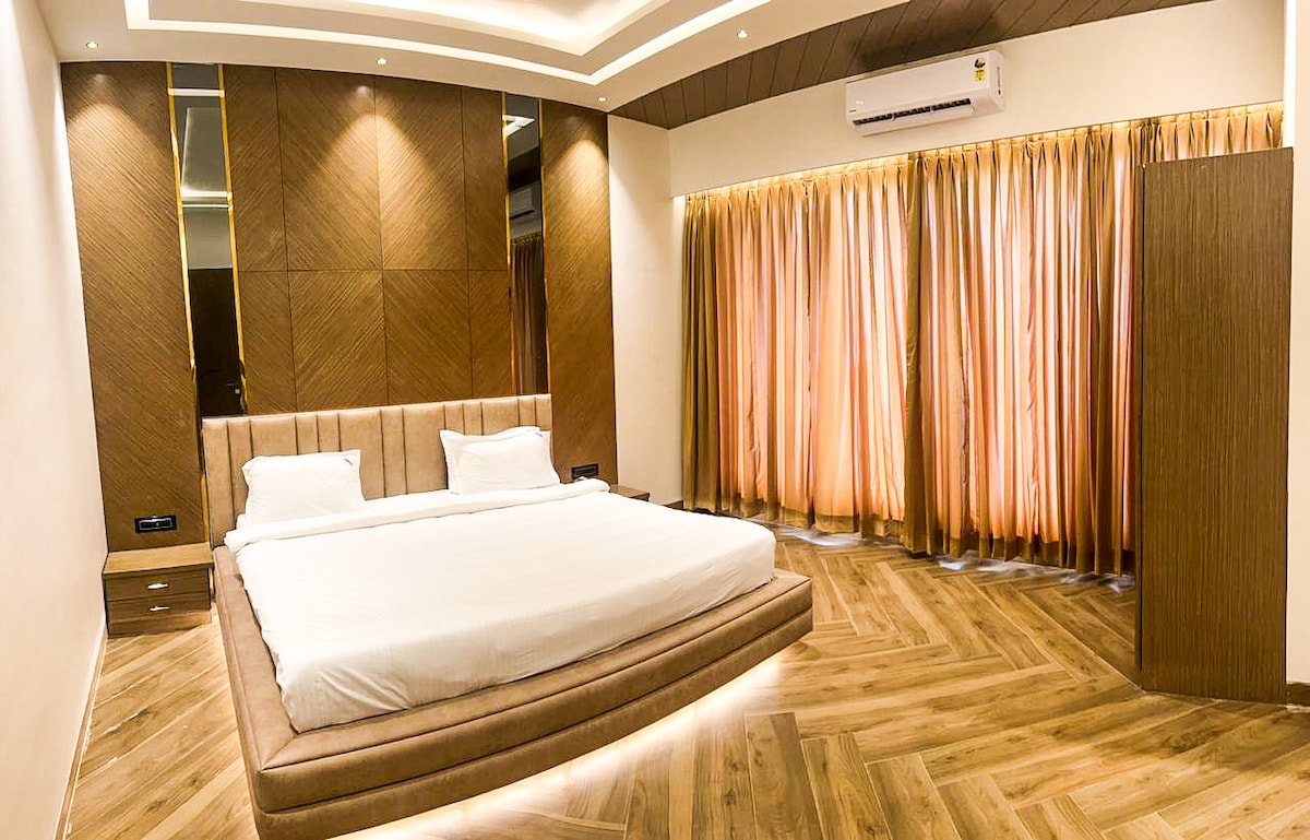 5 საძინებლიანი ვილა Escobar, Manas Lifestyle