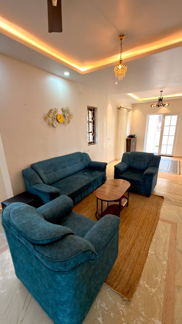 Living room 1 image 5