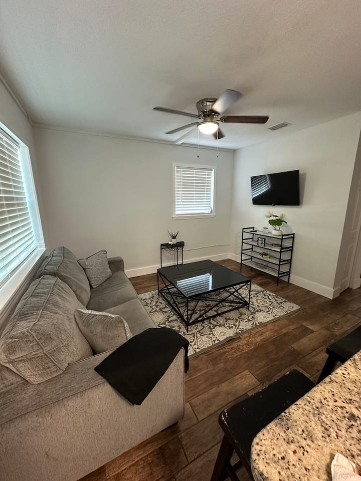 Lopez Place - Tampa, FL