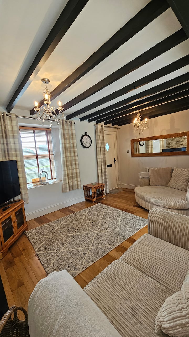 Ffoswen Pembrokeshire Holiday Cottage - Cardigan