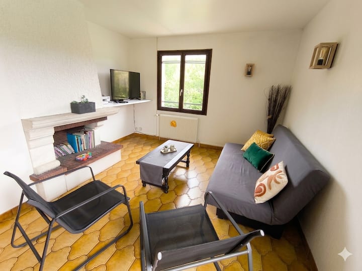 Vaste Maison Avec Extérieur - Neufchâteau
