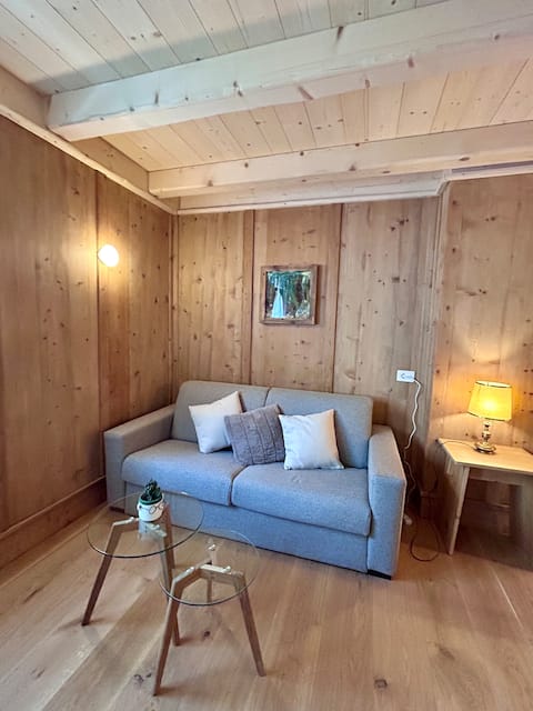 Top Airbnb: Your Mountain Hideaway - cosy flat near Cortina a San Vito Di Cadore