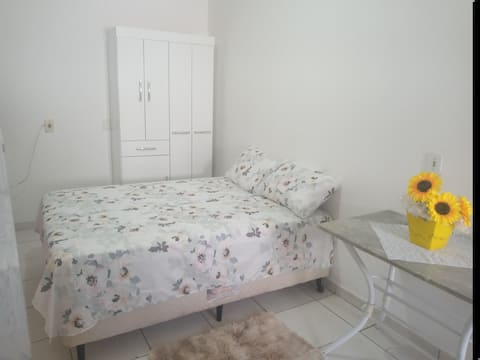 Popular Airbnb listing: Kitnet-7 Downtown Holambra in Holambra