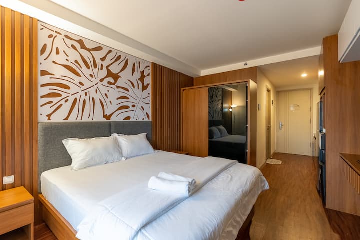 Comfort Stay At Mataram City Apartment - Central Java