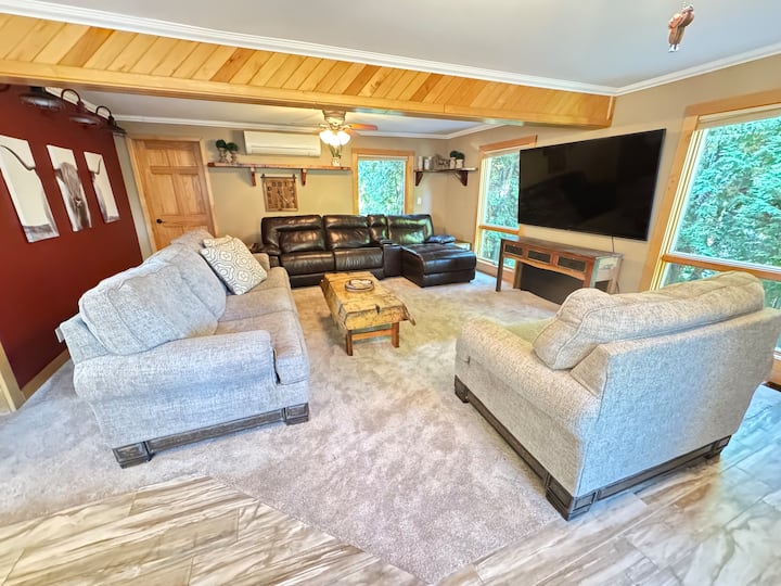New! Tc Ranch Therapy - Hot Tub/sauna/game Room/ac - Traverse City, MI