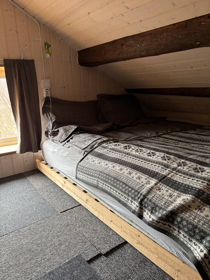 غرفة النوم 1