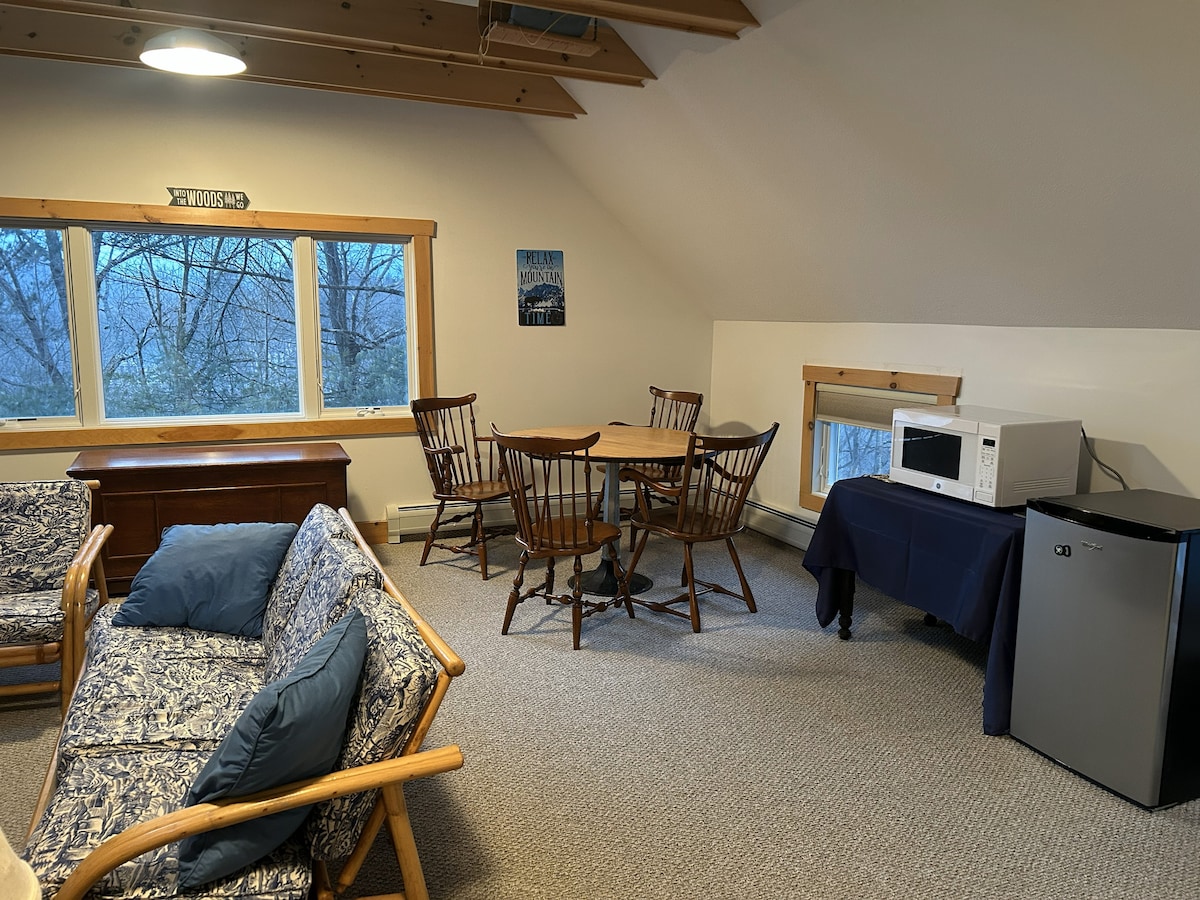 Top Airbnb: Vermont Alpine Hideaway in Wilmington