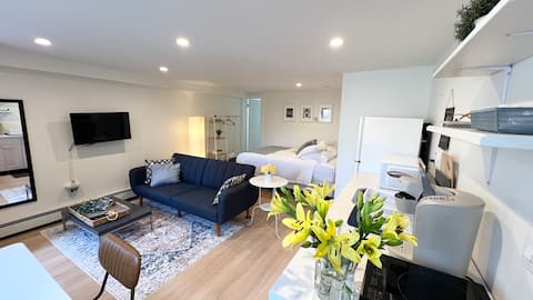 Beautiful Private Studio on LI, easy access to NYC