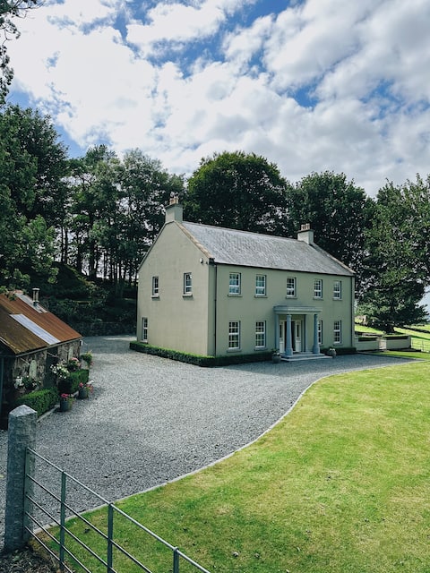 Rowantree House