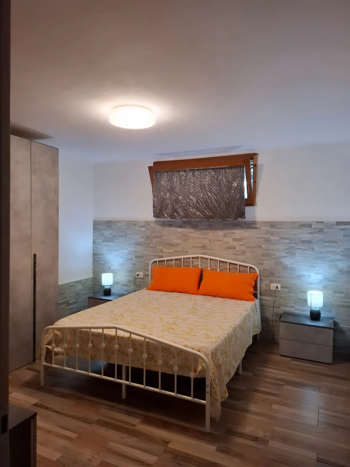 غرفة النوم 1