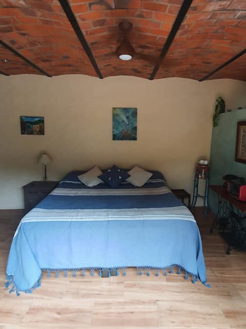 Top Airbnb: El Jardin del Alma in Ajijic