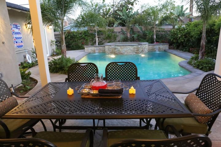 Luxury Home: Pool/jacuzzi, 3 Ensuites, Walk2disney - Anaheim