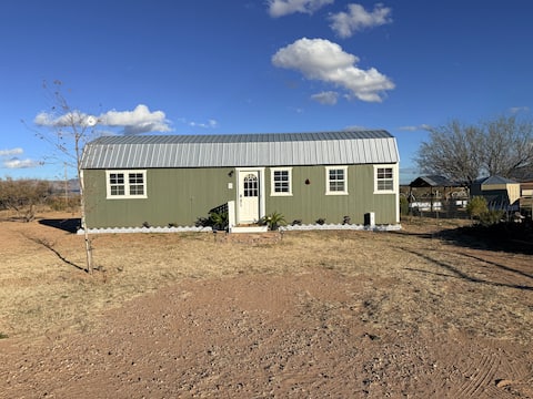 Top performing Airbnb: A cozy casita in a country setting. in Sierra Vista / Douglas