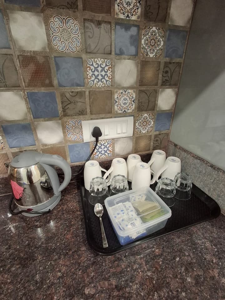 Full kitchen image 3