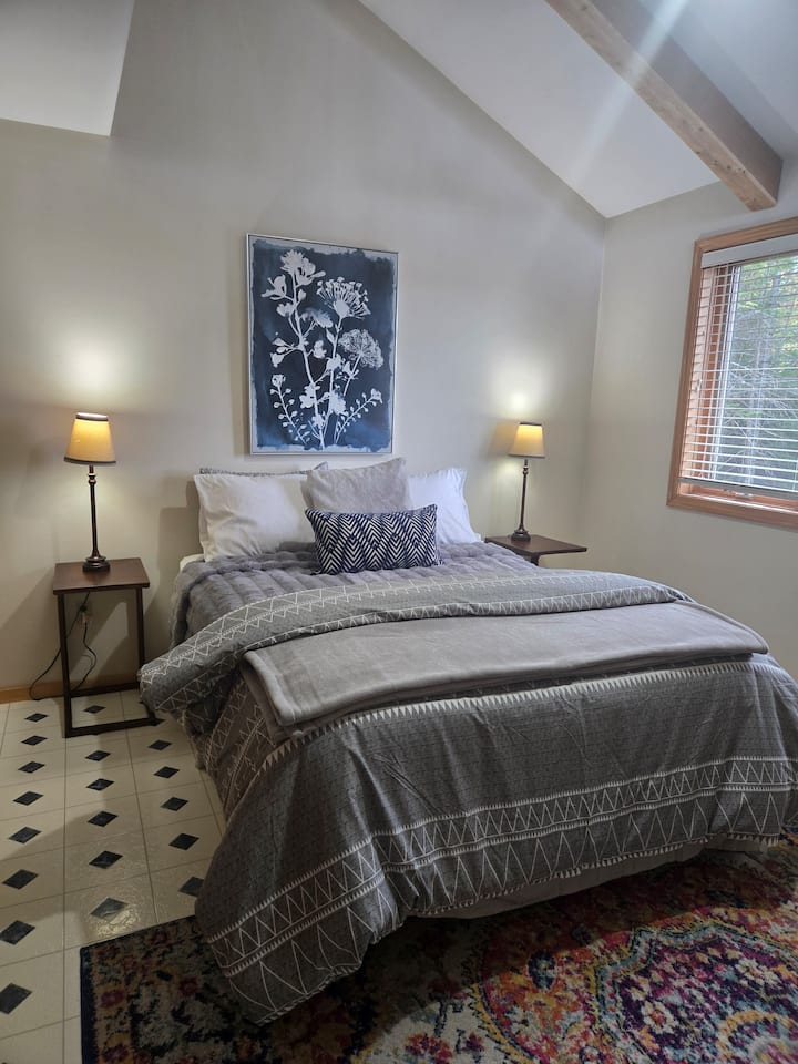 საძინებელი 3