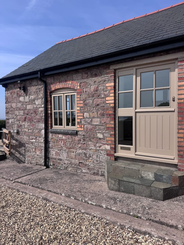 The Barn With A View - Chepstow