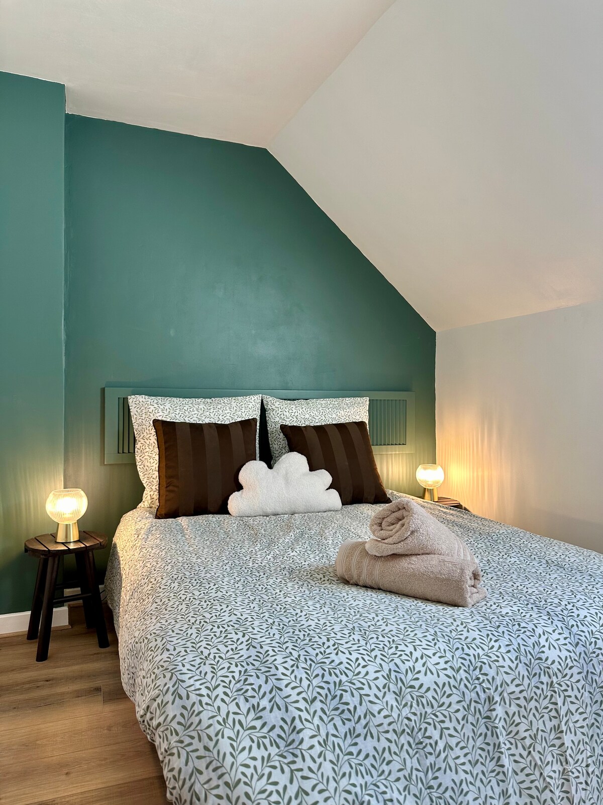 غرفة النوم 2