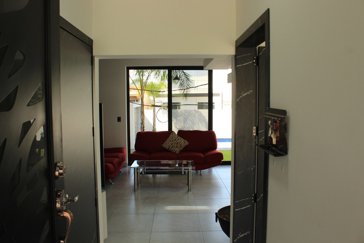 Propiedad de Airbnb exitosa: Beautiful Complete House with Private Pool en Fraccionamiento Lomas De Cocoyoc