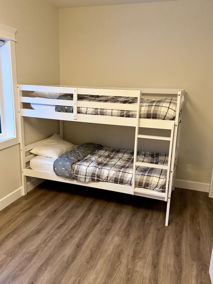 საძინებელი 3