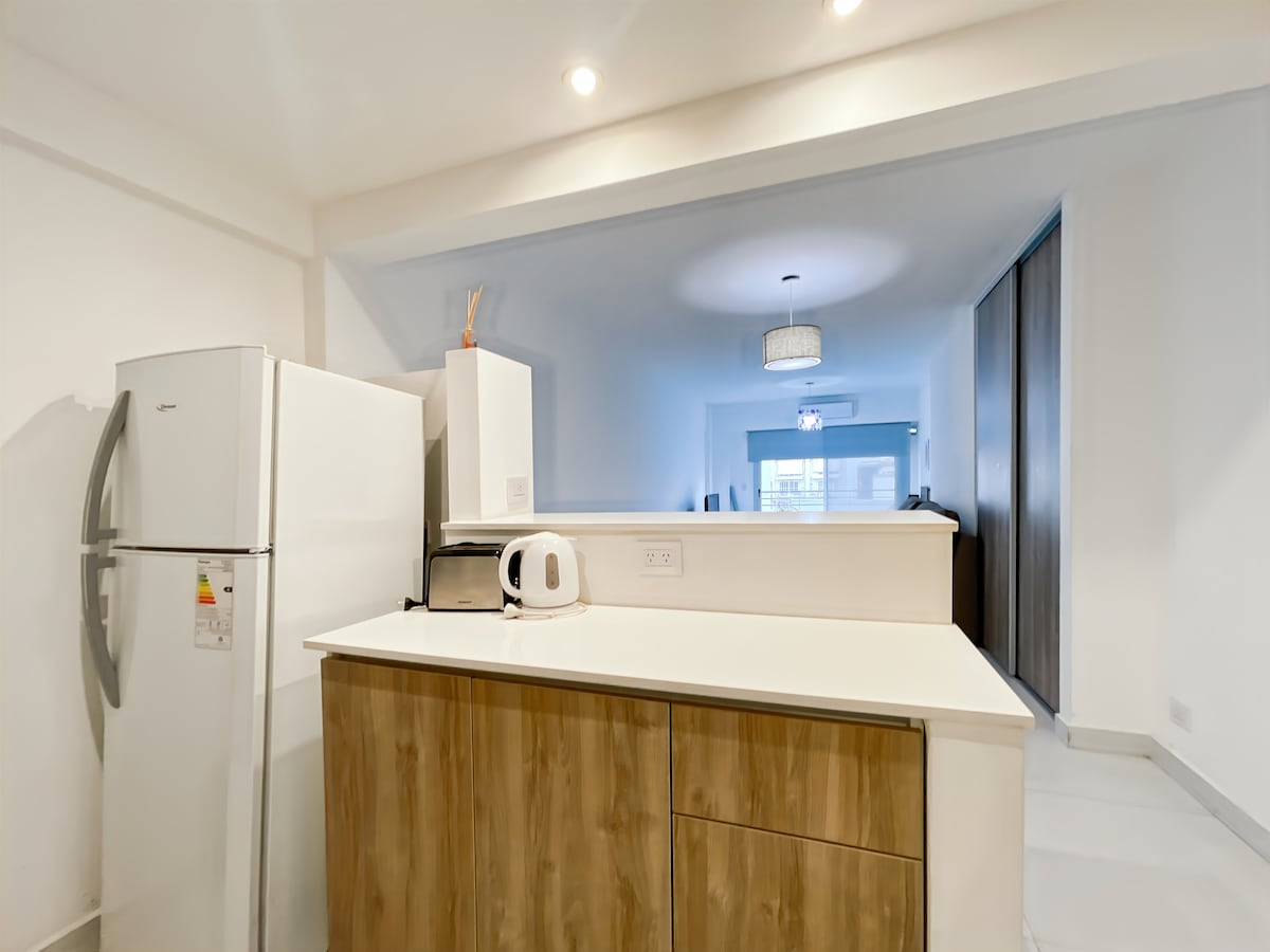 Departamento monoambiente con balcón en Caballito