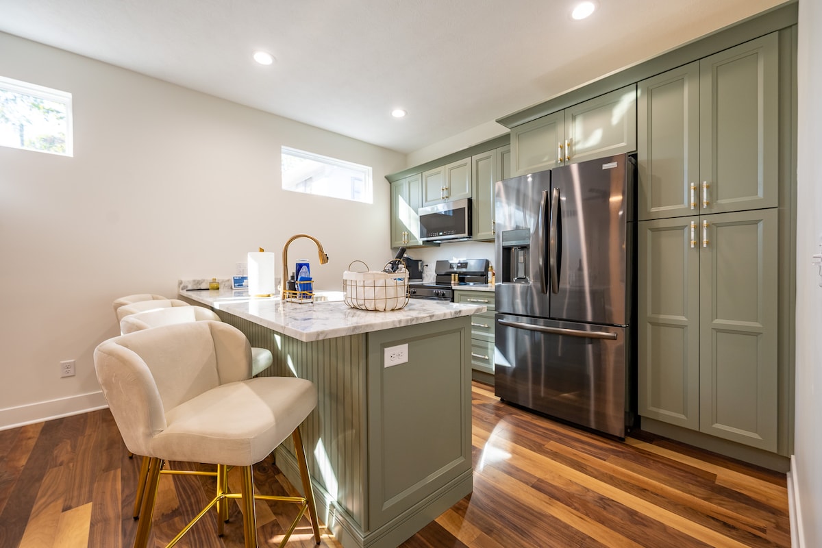 Depauw Luxury Loft