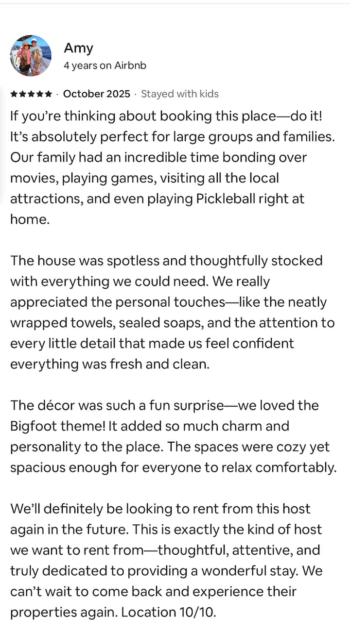 Pickleball Palace Sleeps 20, Putt'g Green Jacuzzi