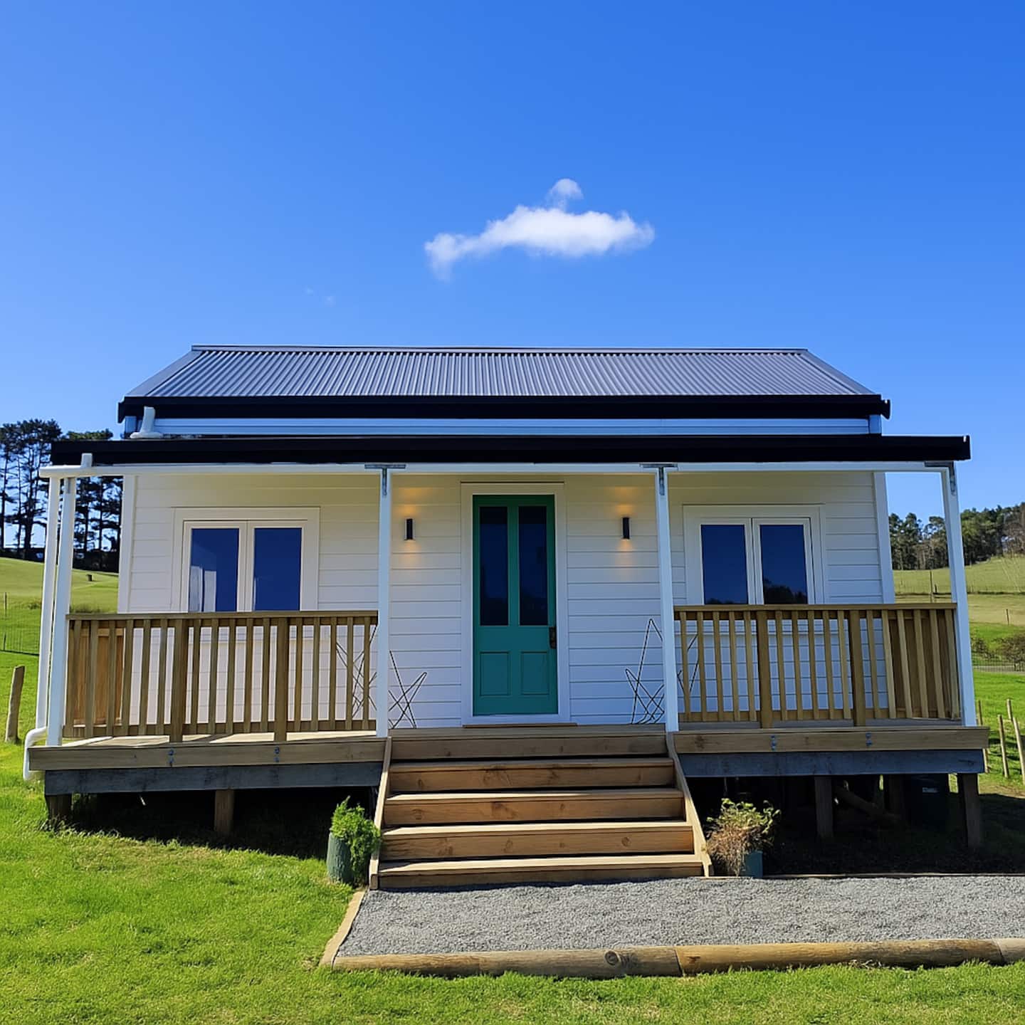 Country Cottage Near The Sea. 1
