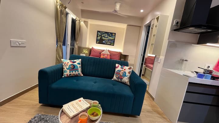 Travellers Nest | Airport | Wifi | Ac | Luxe - Pune