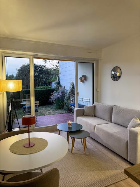 Successful Airbnb property: Casa Pace — between sea and garden • Trouville-sur-Mer in Trouville Sur Mer