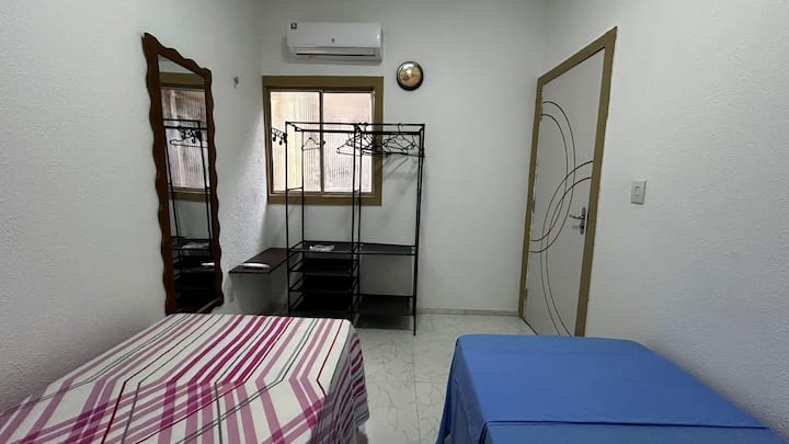 غرفة النوم 1